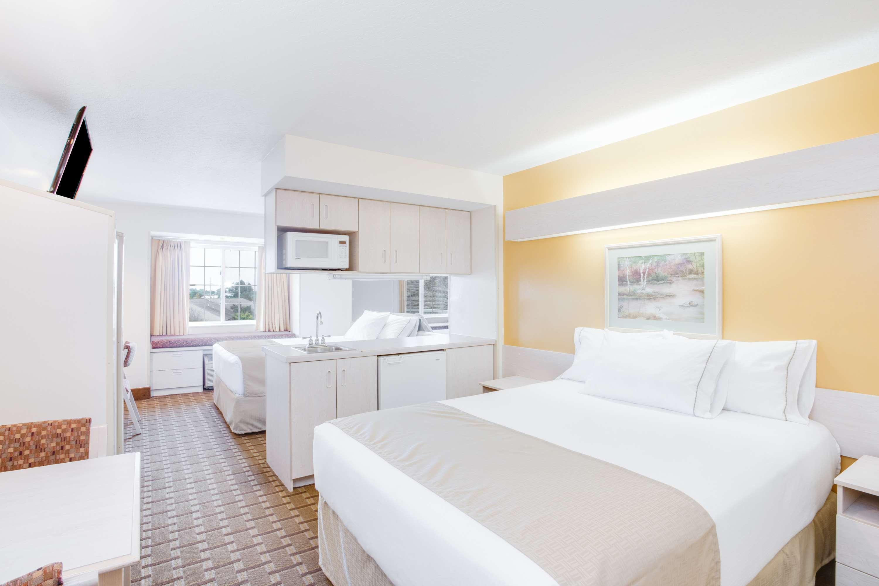 Surestay Hotel By Best Western Christiansburg Blacksburg Exterior photo