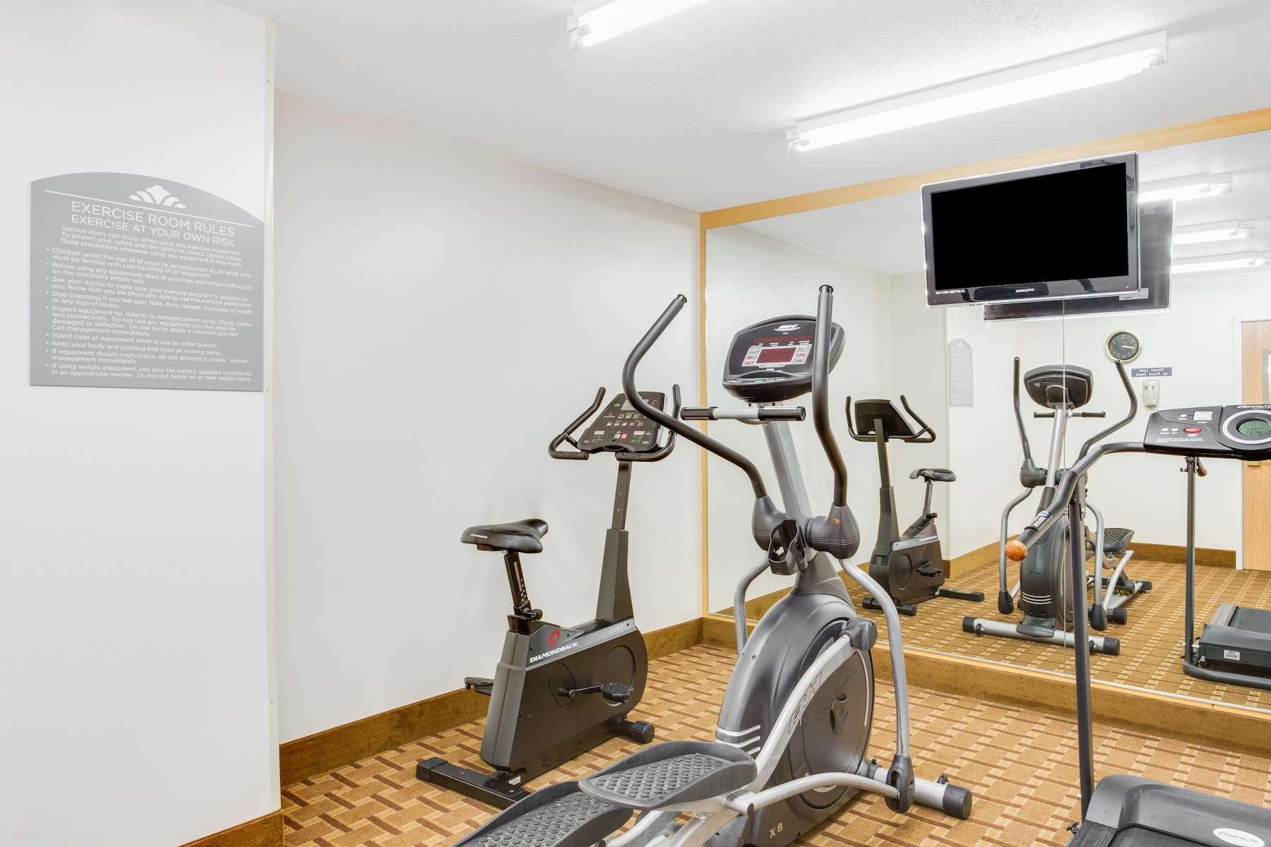 Surestay Hotel By Best Western Christiansburg Blacksburg Exterior photo